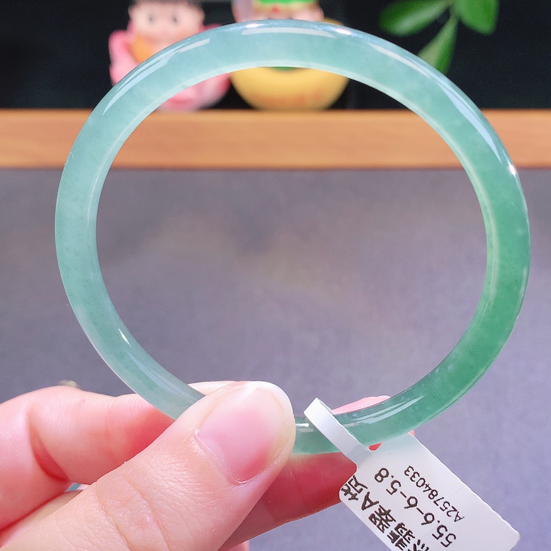 翡翠未镶嵌手镯天然翡翠