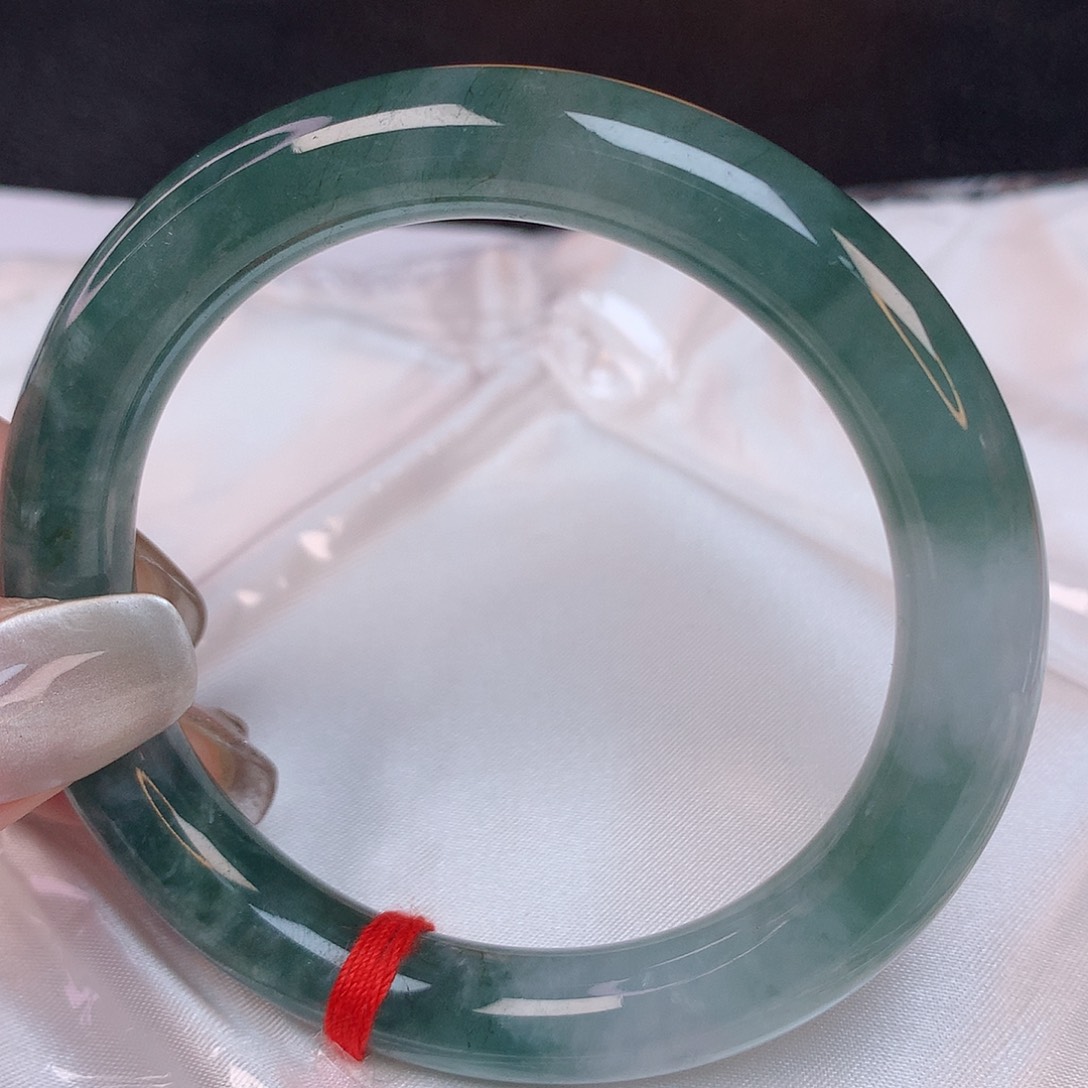 翡翠手镯未镶嵌54+ 翡翠手镯