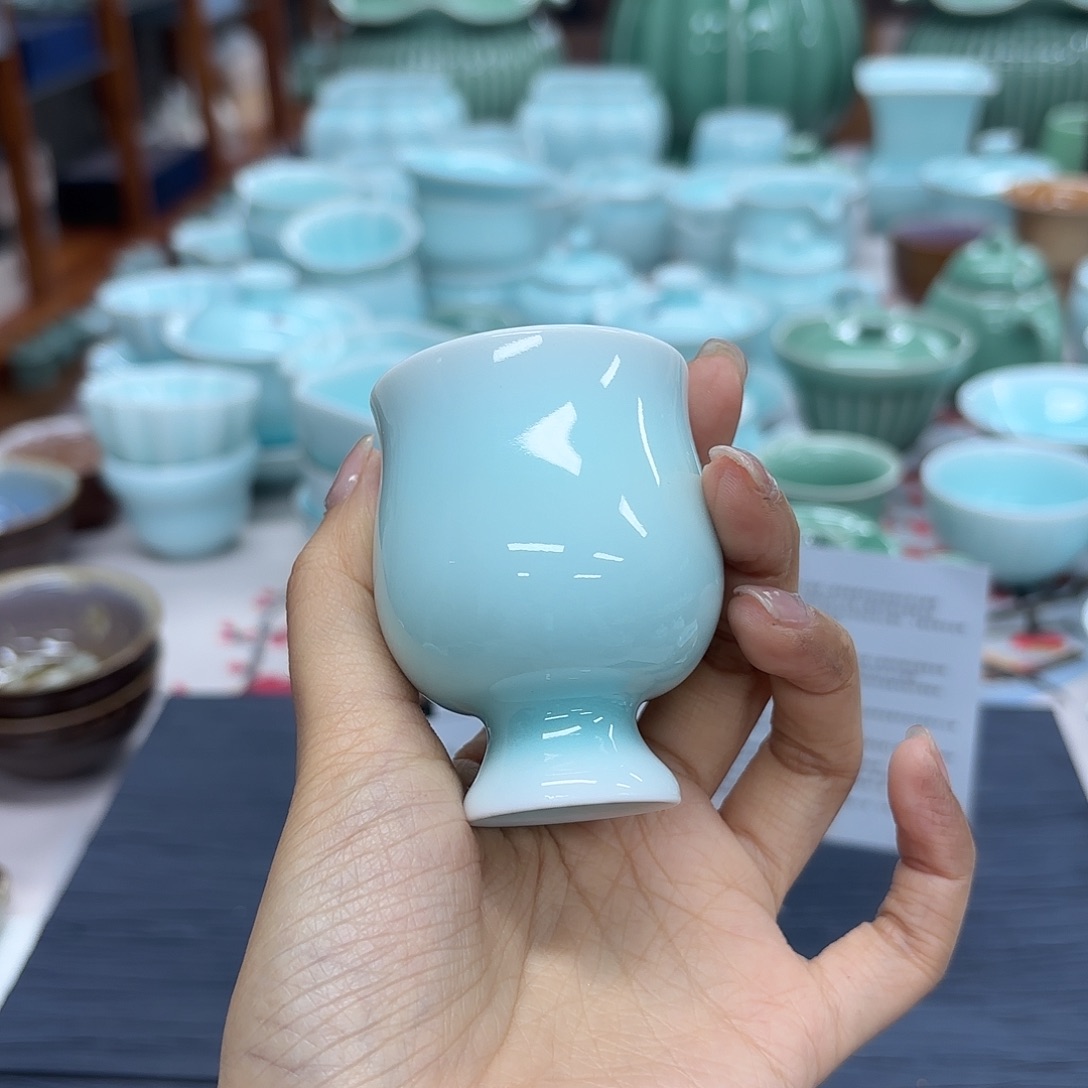 龙泉云间青瓷小米茶器