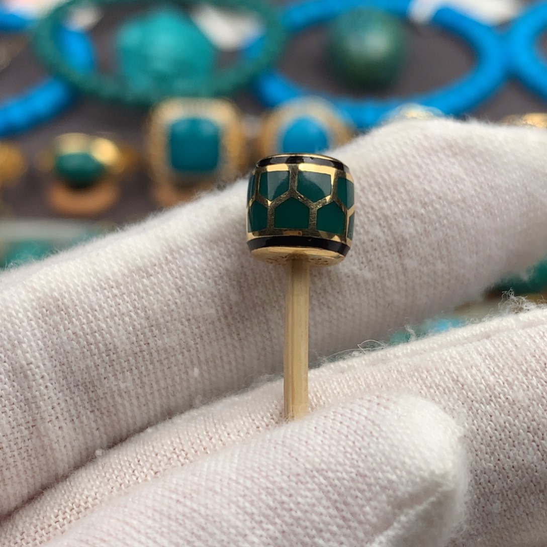 绿松石18K金镶嵌绿松石8*7mm