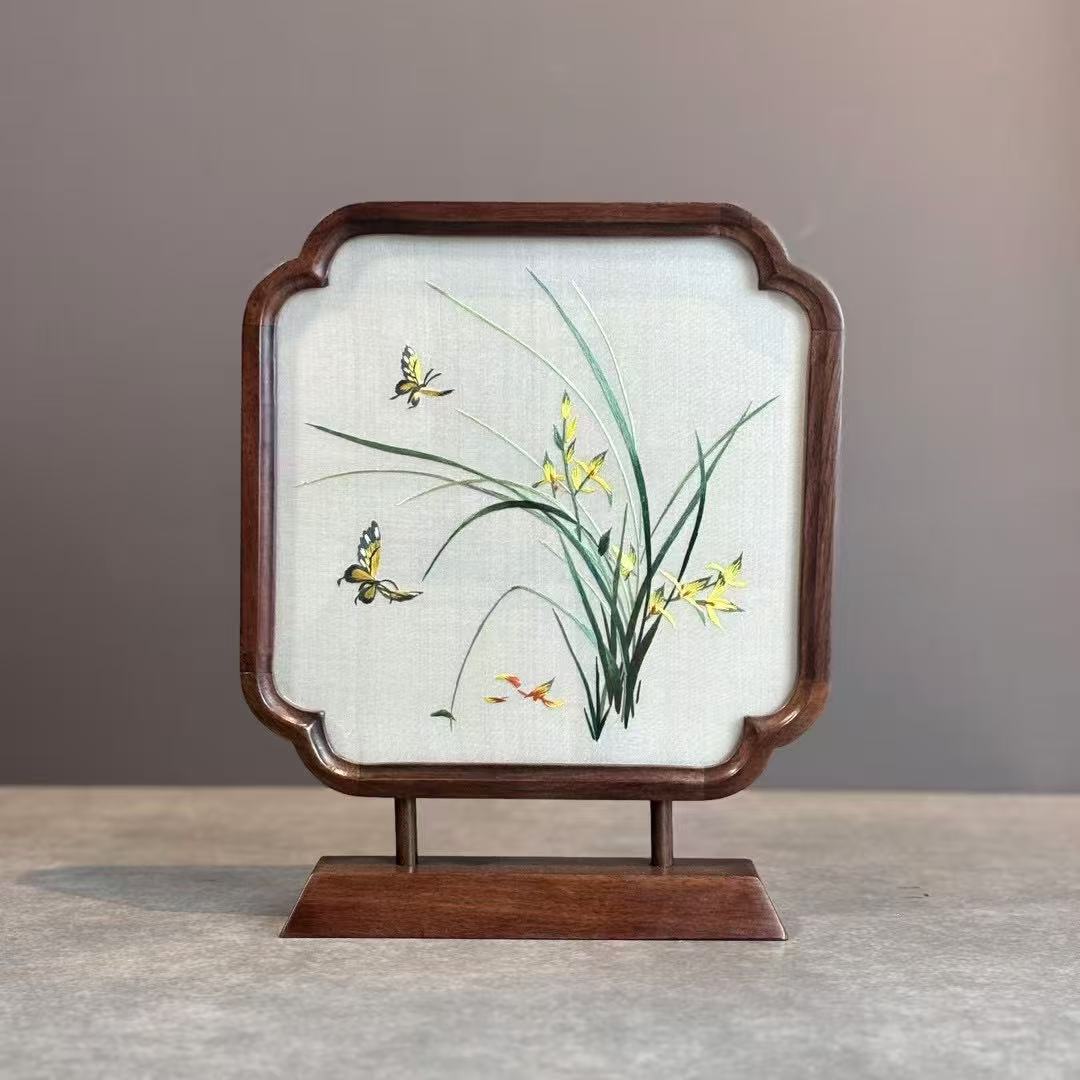 非遗纯手工双面绣手工刺绣胡桃木摆件