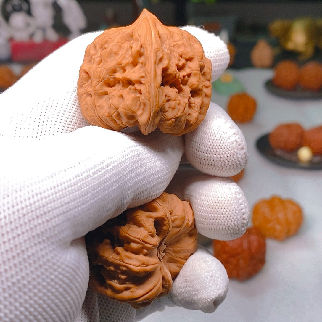 文玩核桃把件W*T天花板凹的