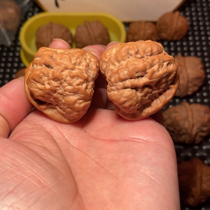 진***힘把件文玩核桃细腰大腿