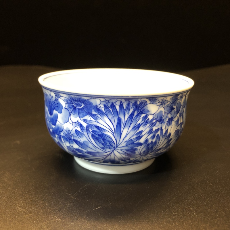 12.26a/N100300/00423/青花万花炉式杯/口径8/高4.6/90cc