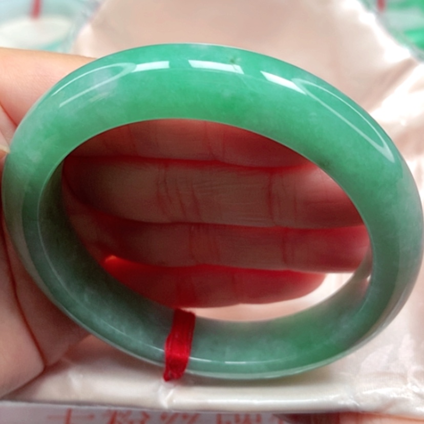 【闪购商品】翡翠手镯未镶嵌冰糯满绿手镯5758圈4号