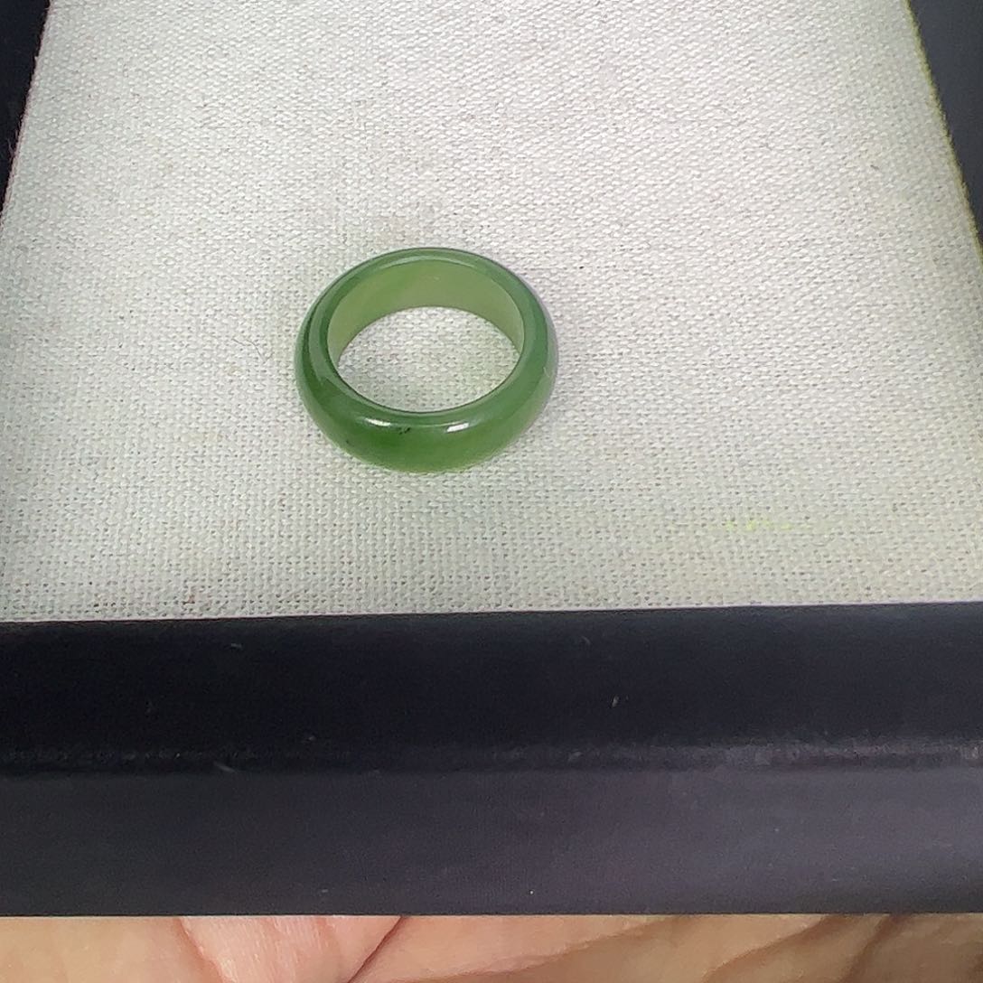 和田玉戒指未镶嵌晴*15号碧玉泥鳅背
