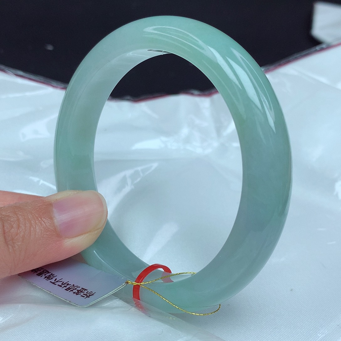 翡翠未镶嵌手镯58圈4173