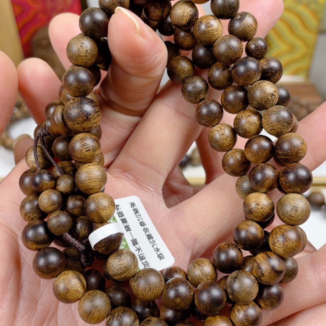 沉香手串越南芽庄白棋老料满瘤疤0.8×108