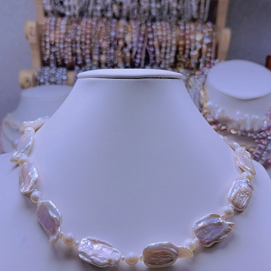 淡水珍珠颈饰合金