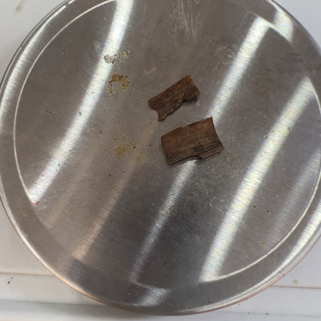 沉香沉香碎屑天然野沉香菩萨棋沉水小料0.55克