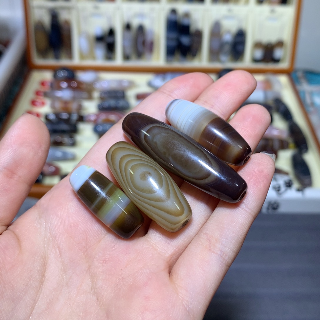 ·***鱼玛瑙/玉髓未镶嵌颈饰