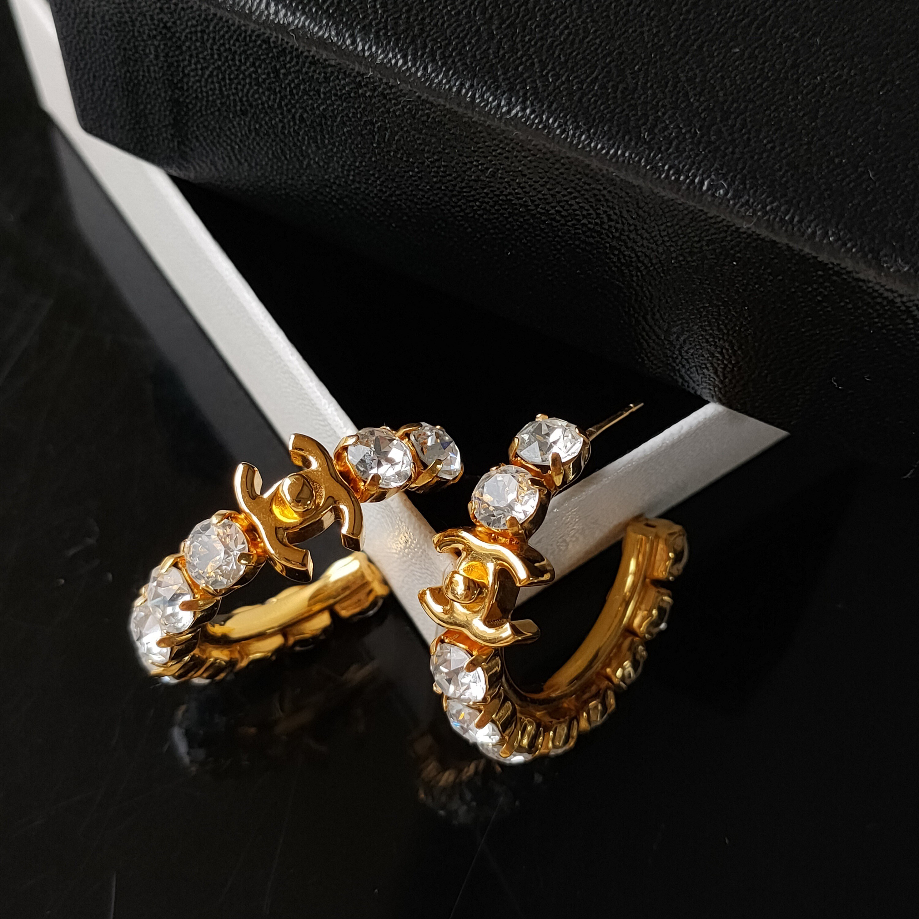 95新 Chanel/香奈儿 Azul-20A金色水钻圆环书包扣耳钉46954