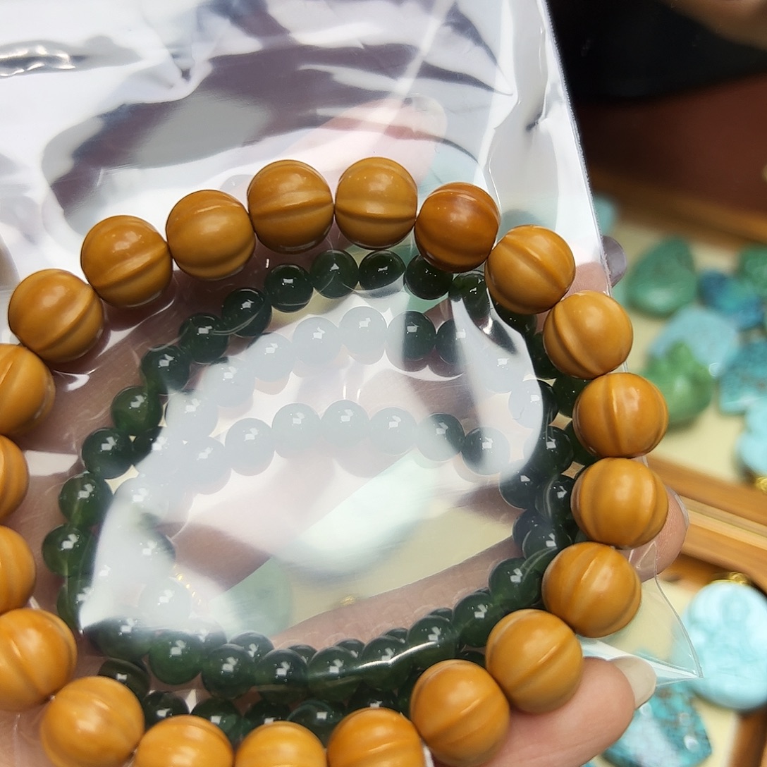 用***1猴头核桃吊坠猴头核桃