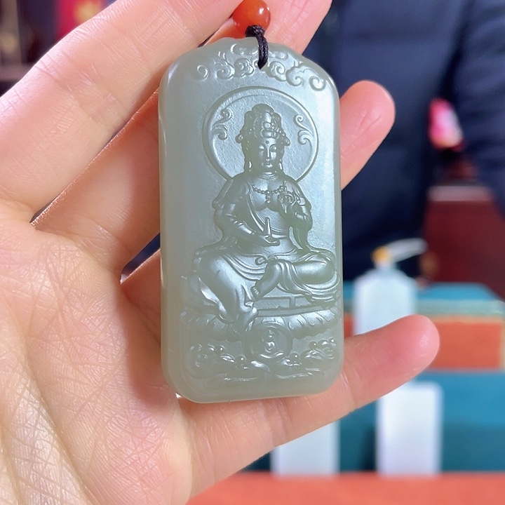 和田玉吊坠未镶嵌