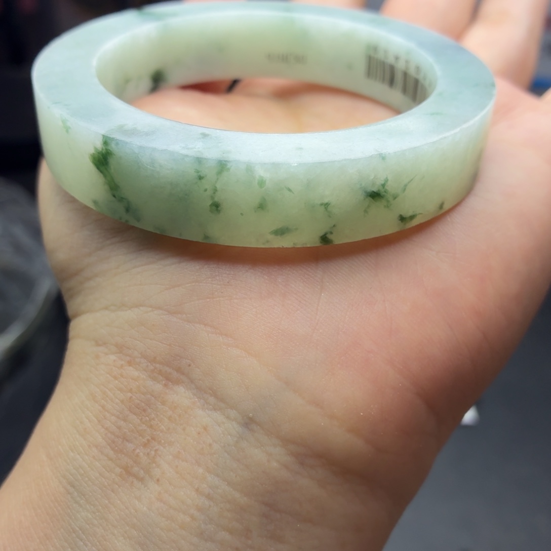 算***了定制翡翠未镶嵌缅A翡翠多样性发一