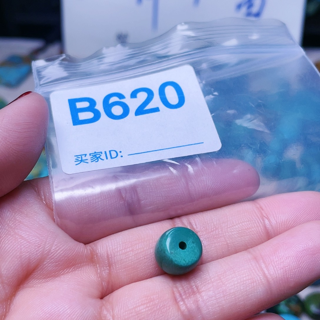 用***事绿石头十堰特色手工配饰