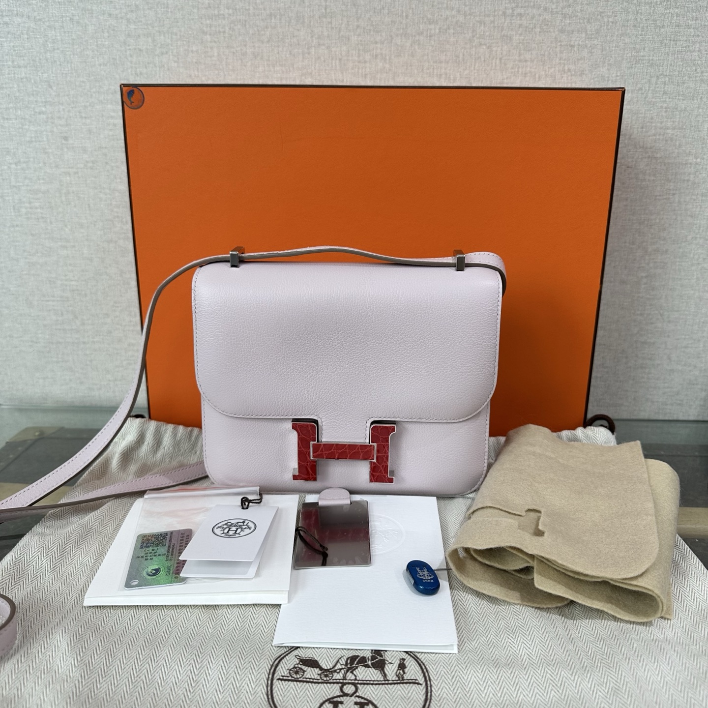 95新 Hermes/爱马仕 梦幻紫康康19鳄鱼扣单肩斜挎包 91677
