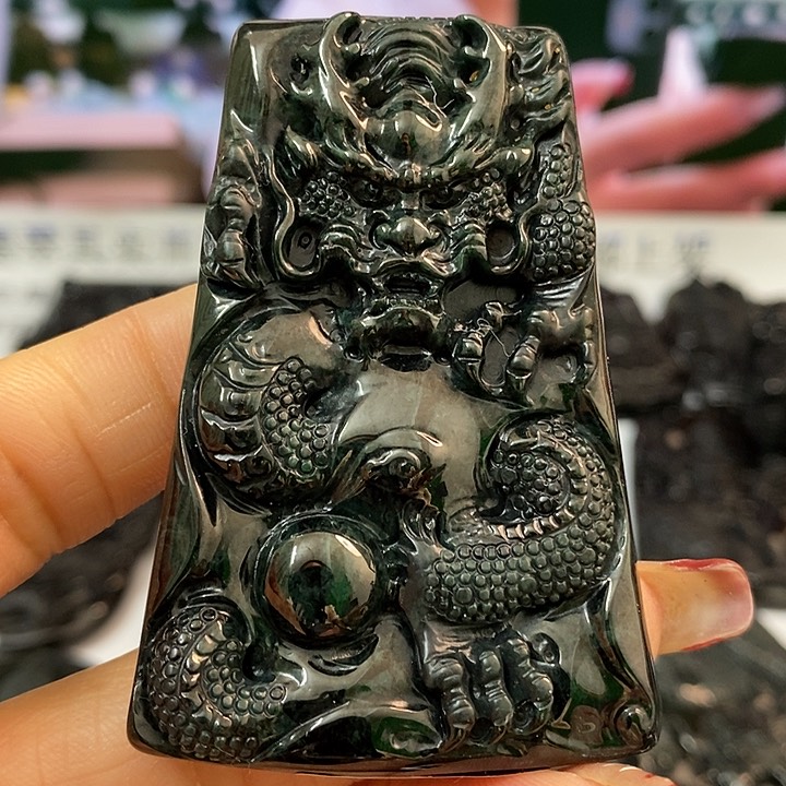 翡翠吊坠(不含链)未镶嵌049