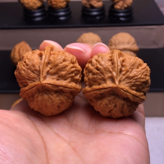 文玩核桃把件七星三楞53