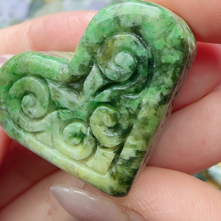 翡翠未镶嵌颈饰天然A货39