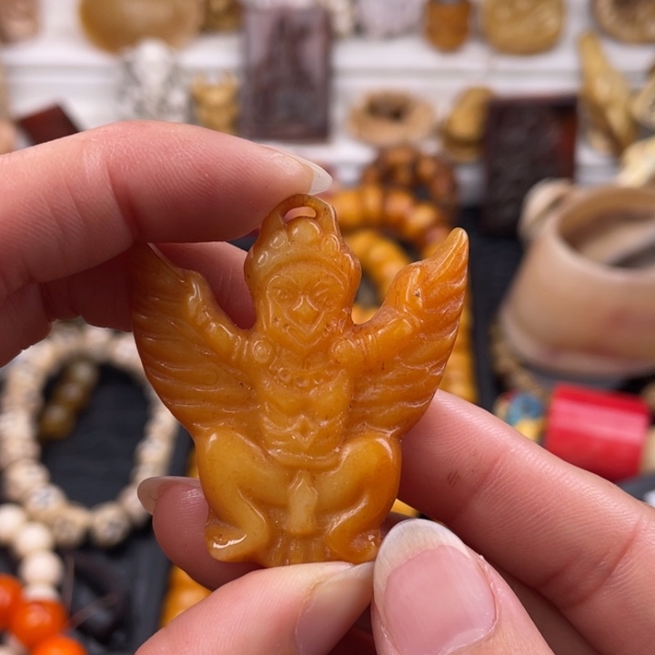 驼骨其他骆驼骨雕刻大鹏鸟