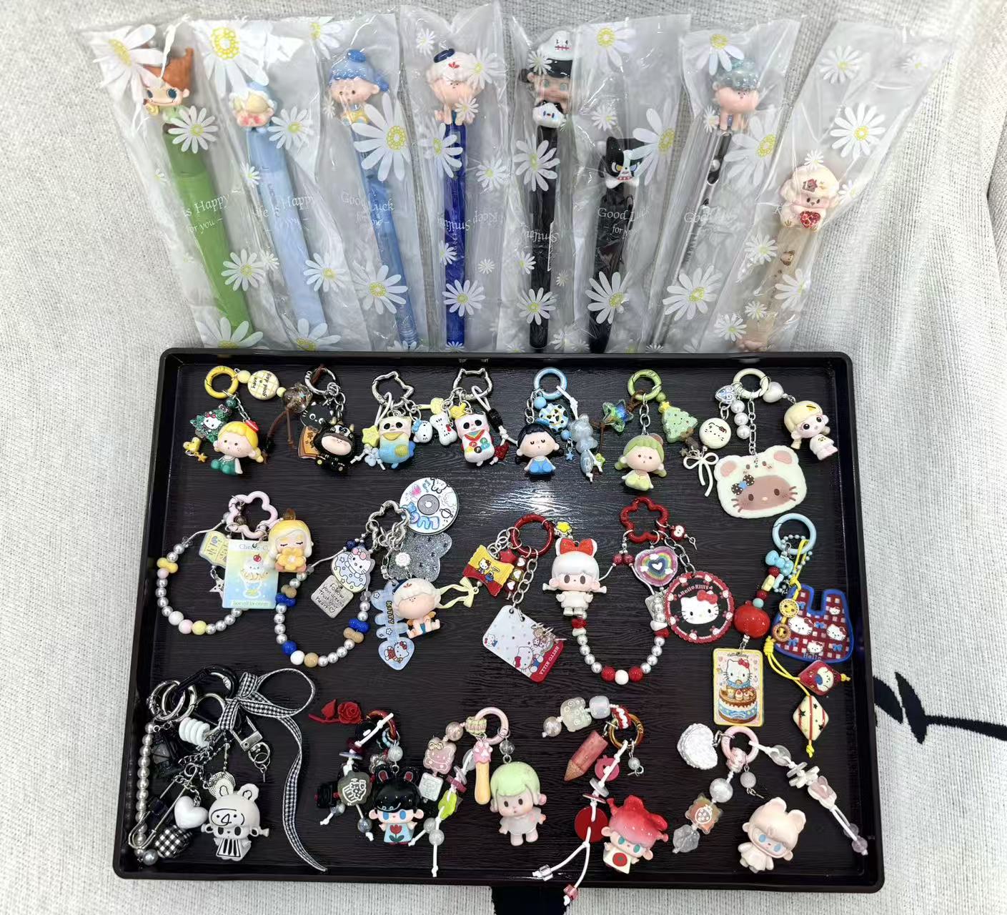 卡通可爱萌粒手工链条手机挂链包包挂饰礼物