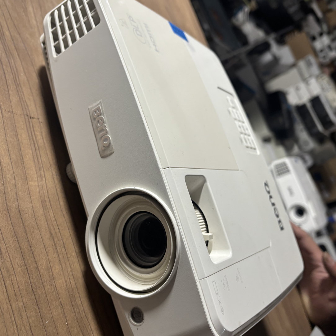 二手 明基1080p投影仪 运费自理