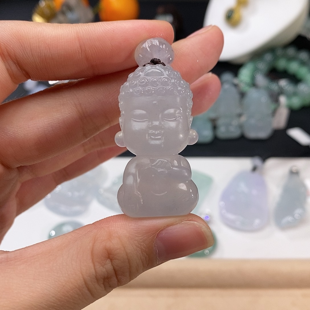 翡翠颈饰未镶嵌最***美