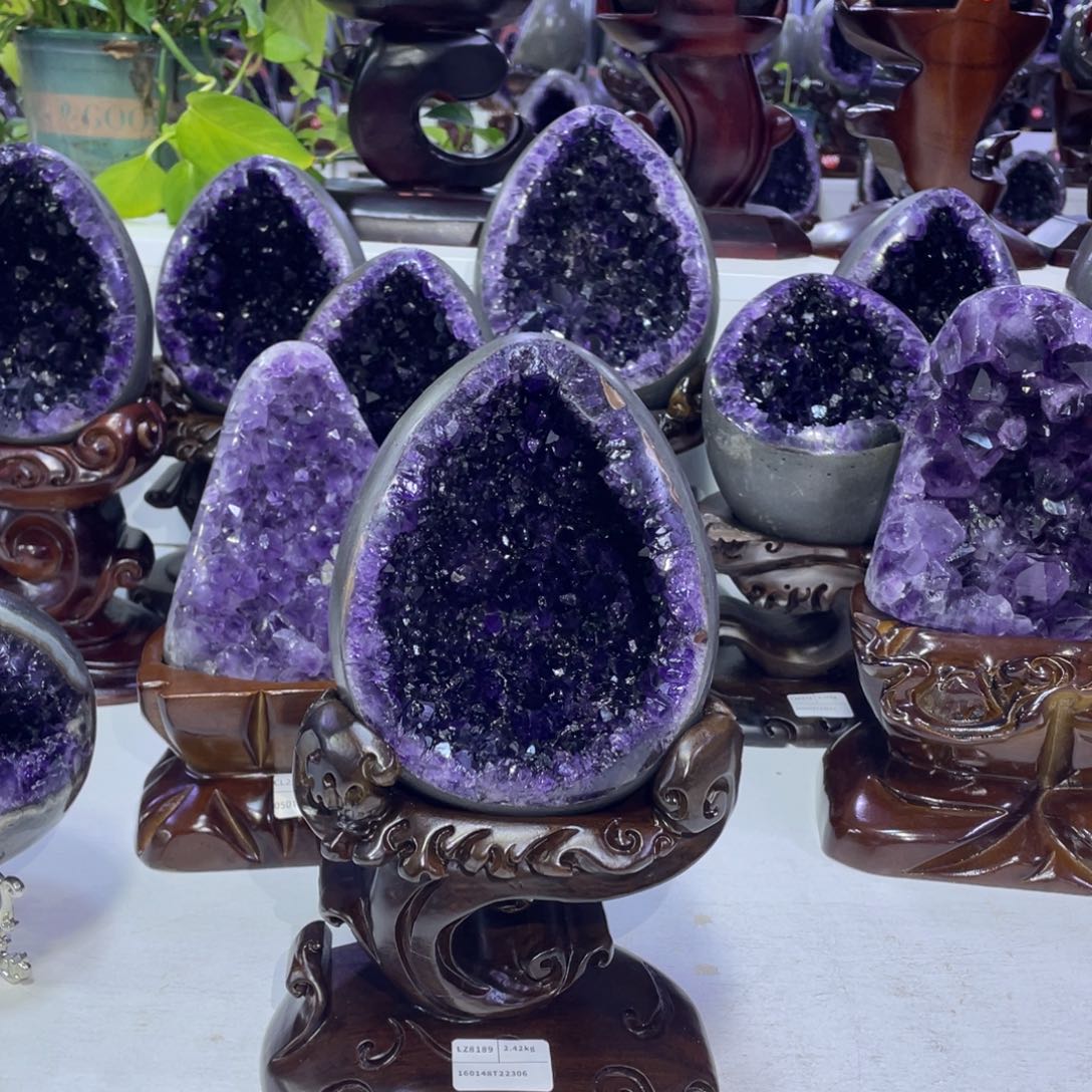 未镶嵌大型摆件（非配饰）紫晶