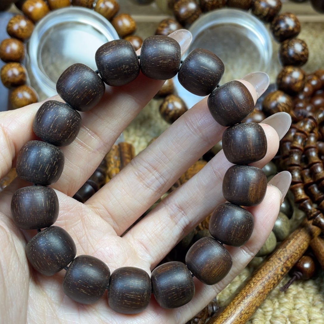 贡木其他@**超贡木手串