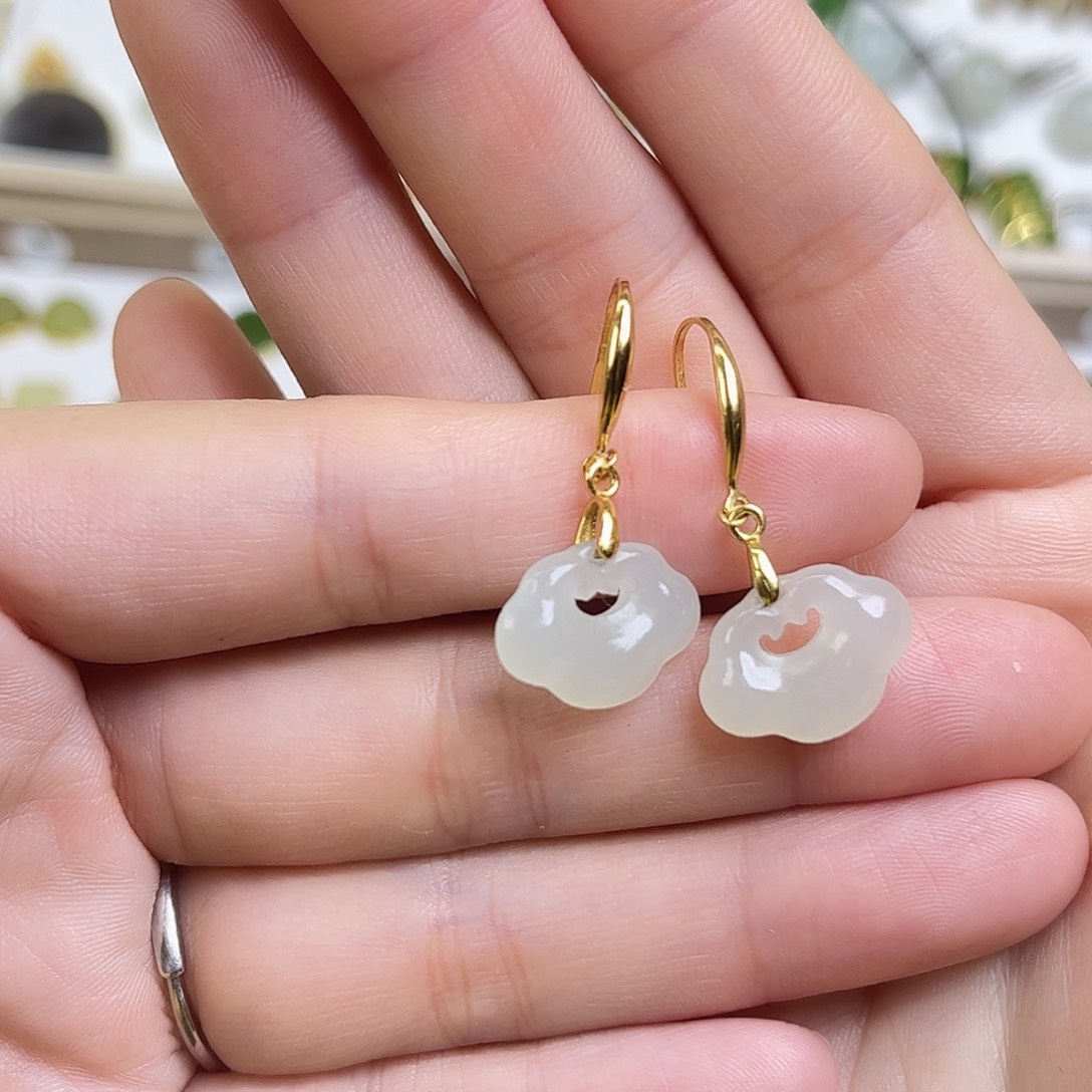 和田玉银S925镶嵌耳饰