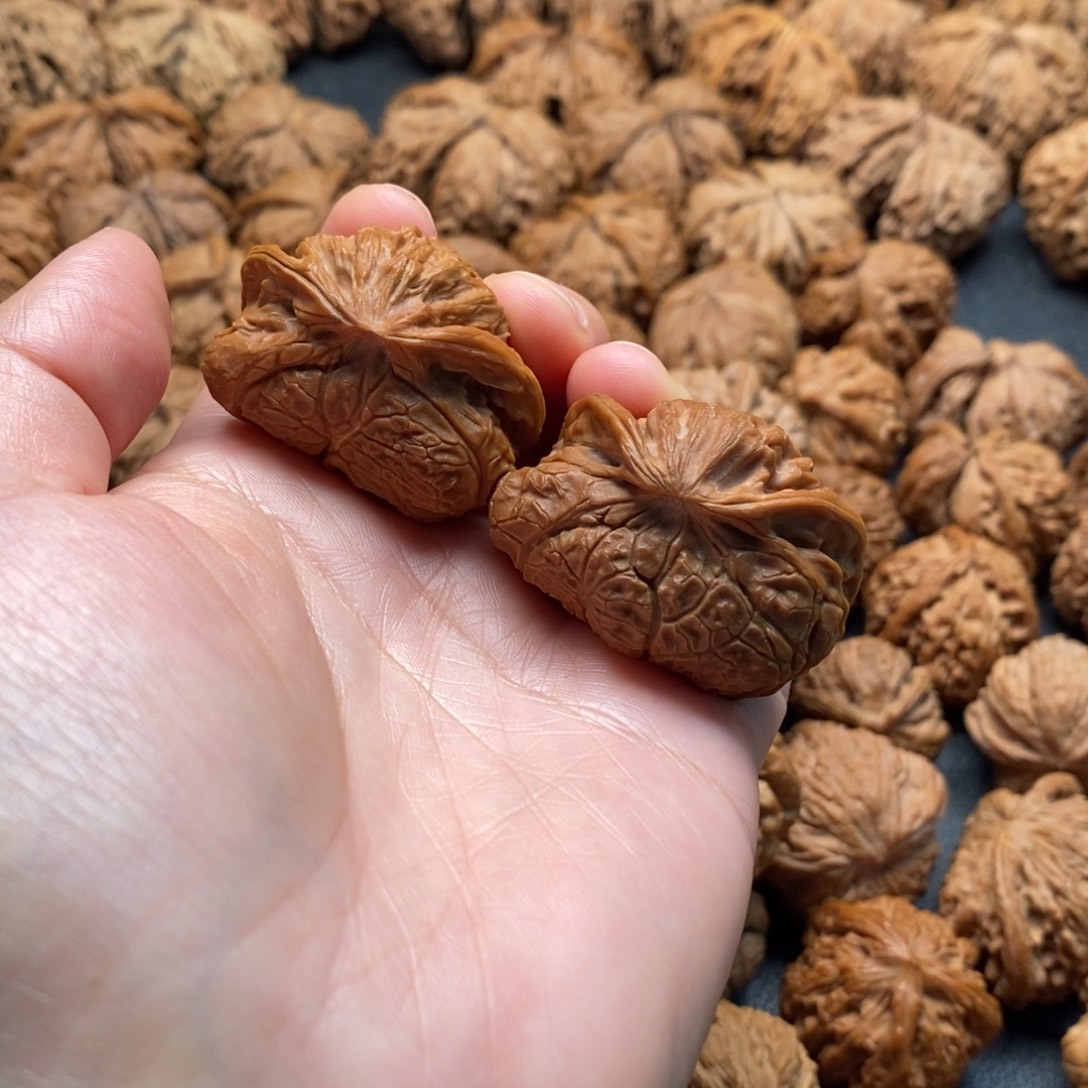 文玩核桃把件39宫灯蛇头