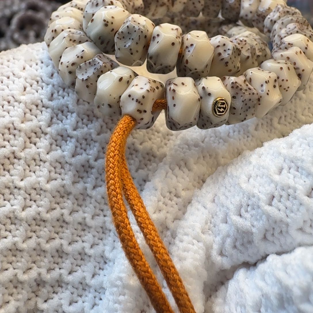 星月菩提吊坠9改工费燃烧8.7糯冰