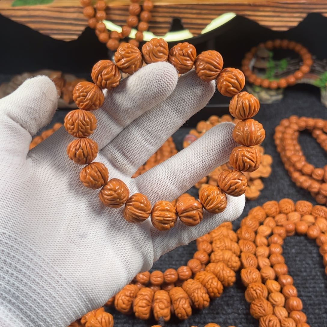 桃核吊坠F1链接手串