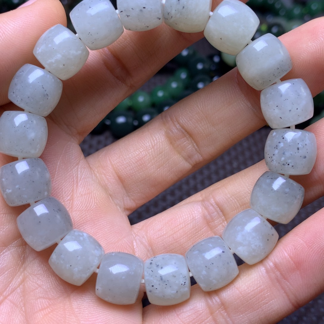 未镶嵌手链和田玉12