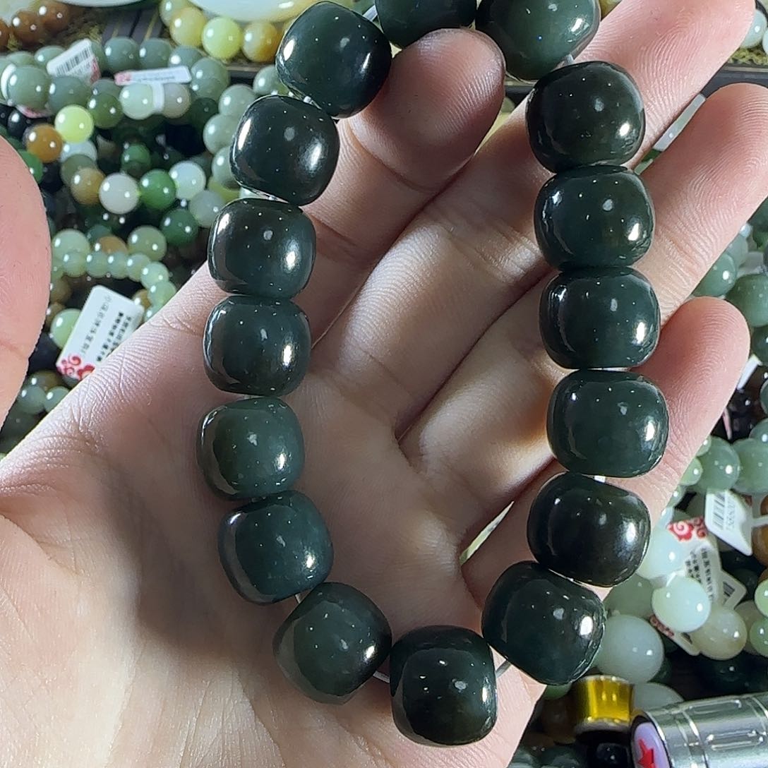 和田玉手链未镶嵌24