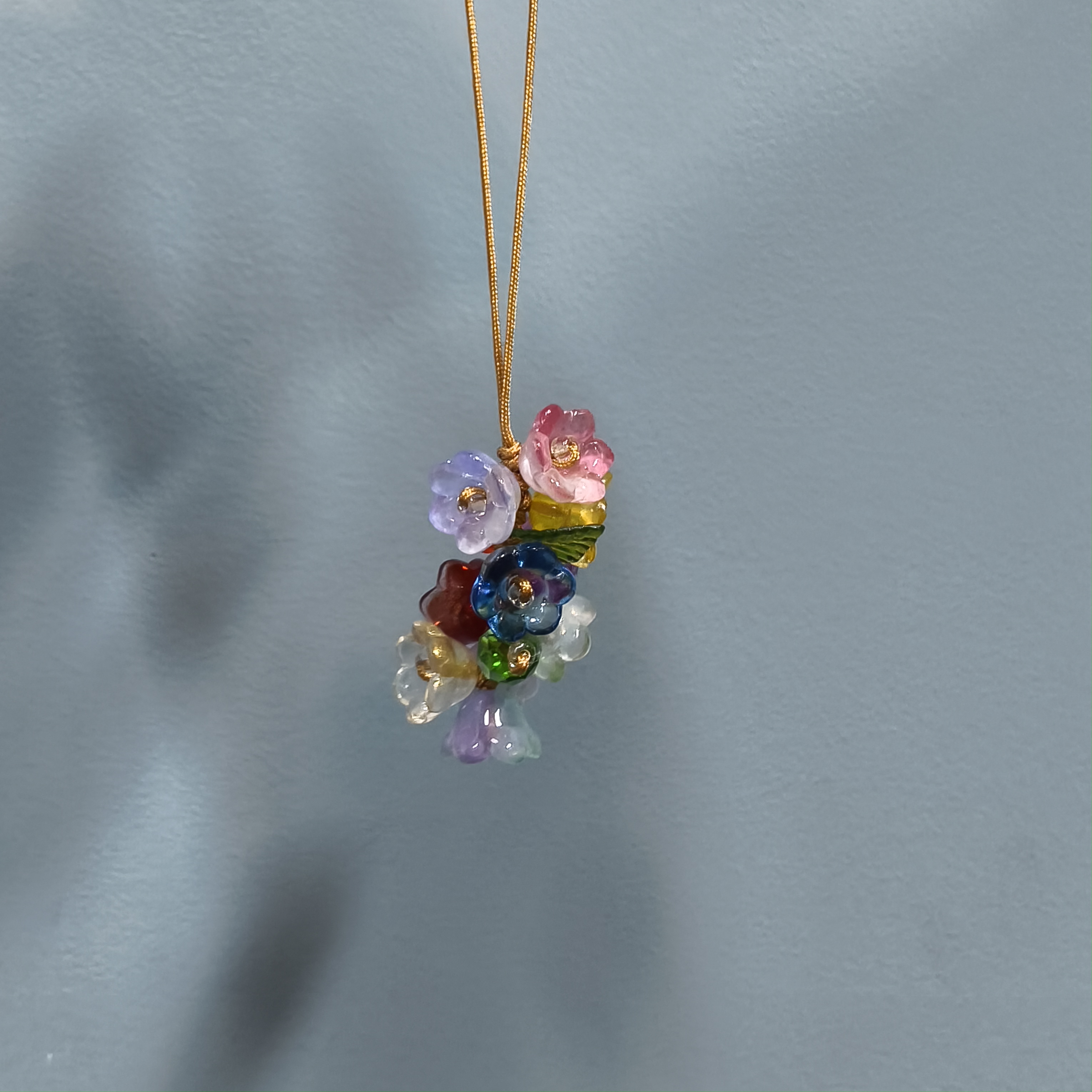 绳款多彩花簇手机坠E217