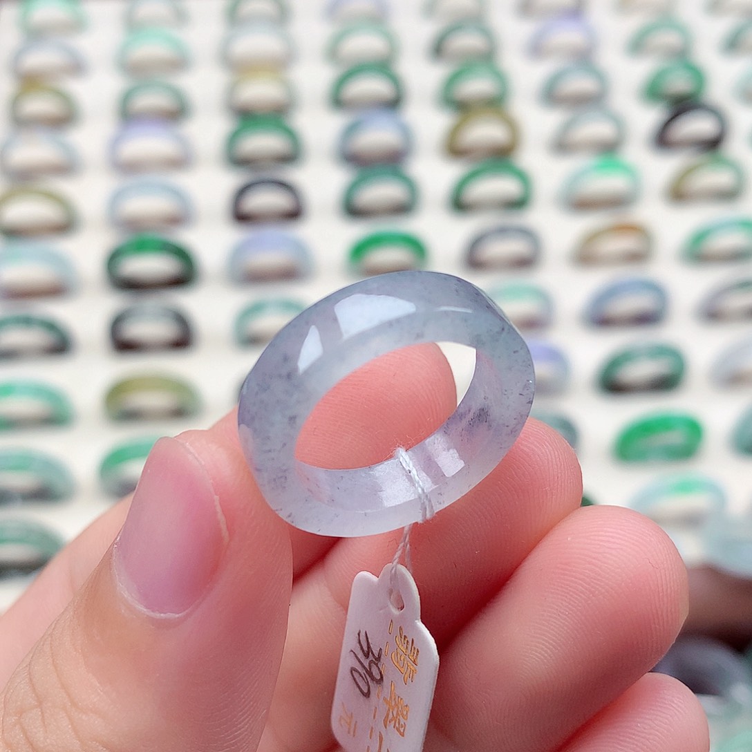 翡翠戒指未镶嵌15-16号