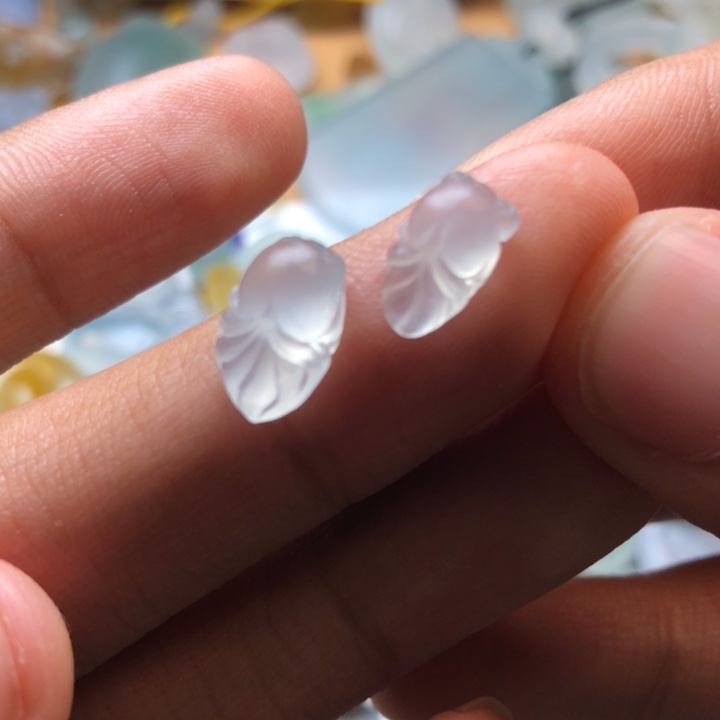 定制翡翠未镶嵌挂件