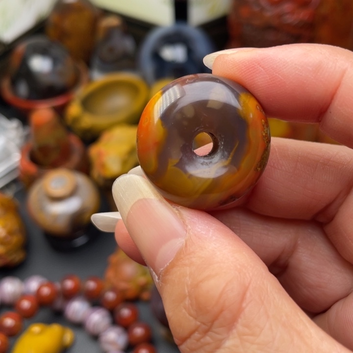 未镶嵌颈饰玛瑙/玉髓