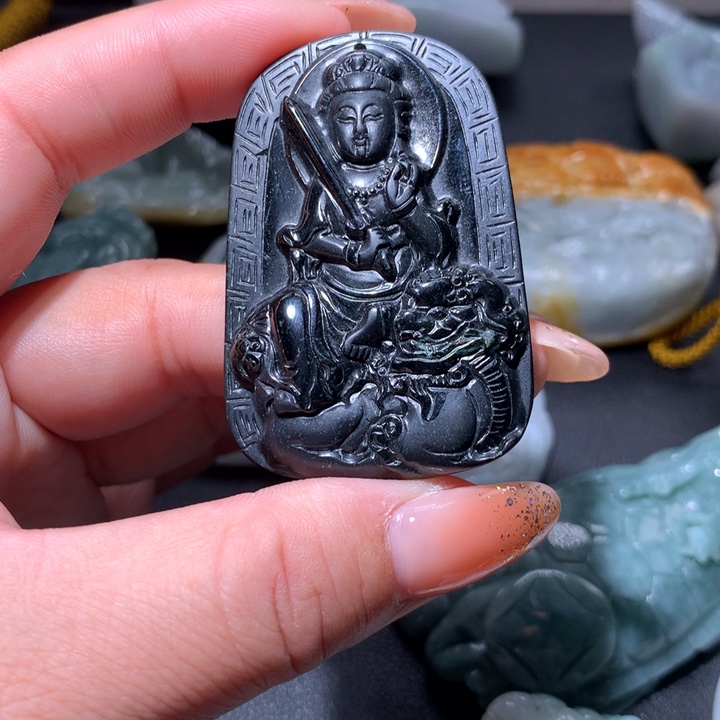 阿***拓翡翠未镶嵌颈饰保真天然A货翡翠