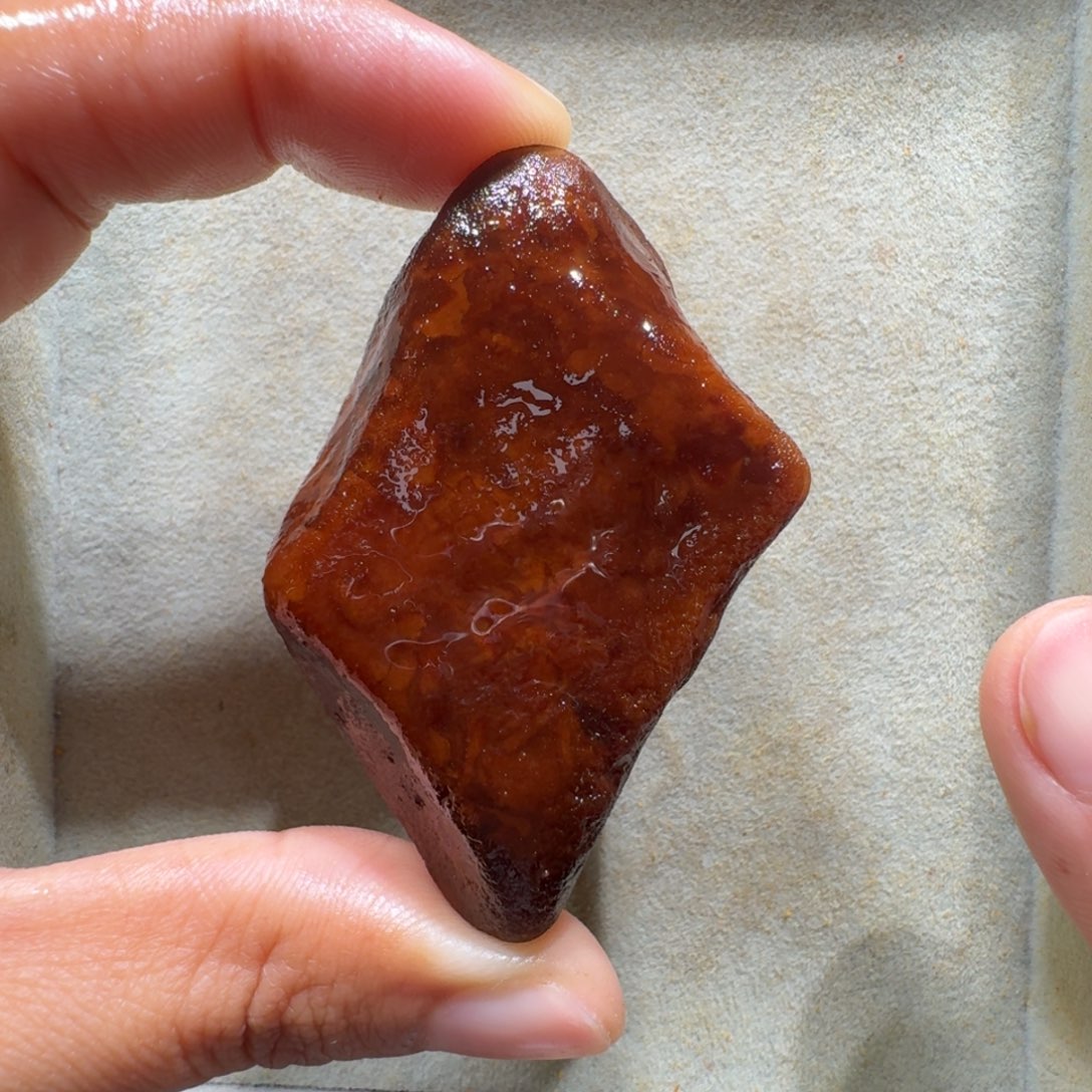 定制琥珀未镶嵌定制