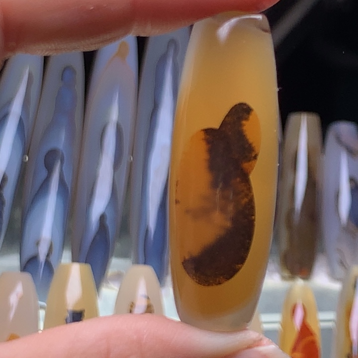 玛瑙/玉髓颈饰未镶嵌185