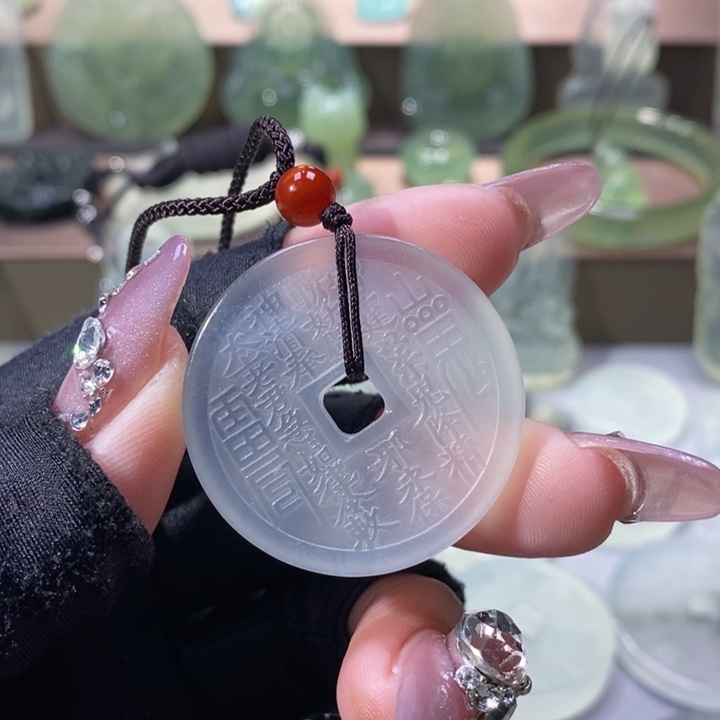 岫玉吊坠未镶嵌吊坠