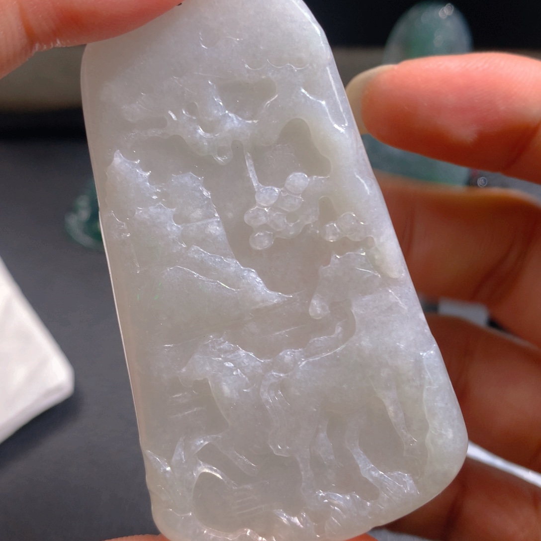 翡翠未镶嵌颈饰翡翠