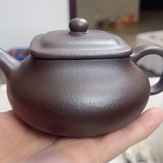 紫砂茶壶是的、是因为