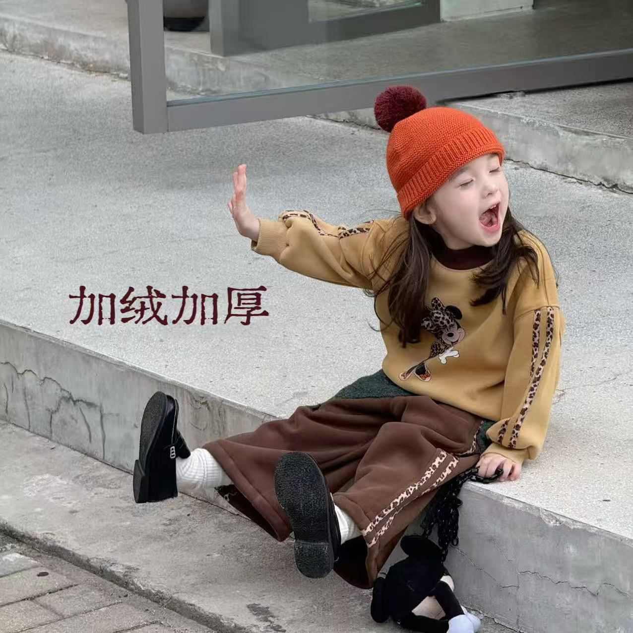 女童卡通加绒加厚卫衣套装D5-67/D5-68