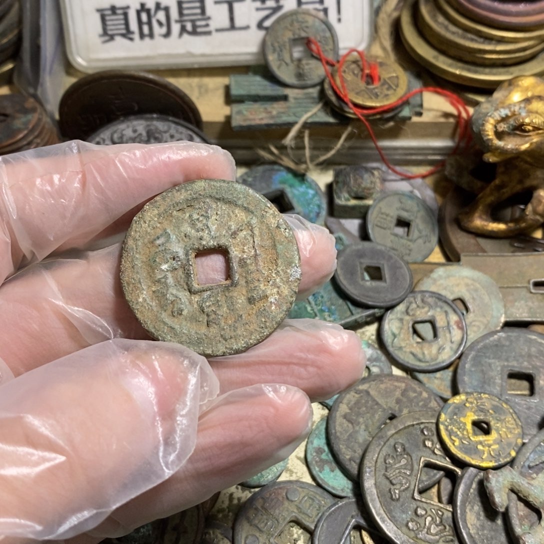 没***呀铜现代工艺品学习币