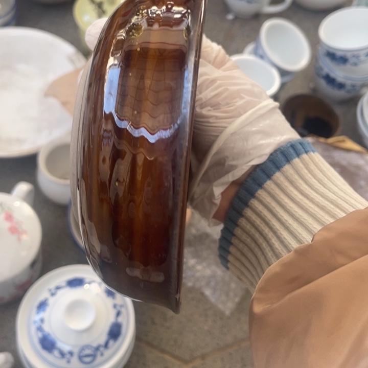 摆件陶瓷盘子碗砂锅都有