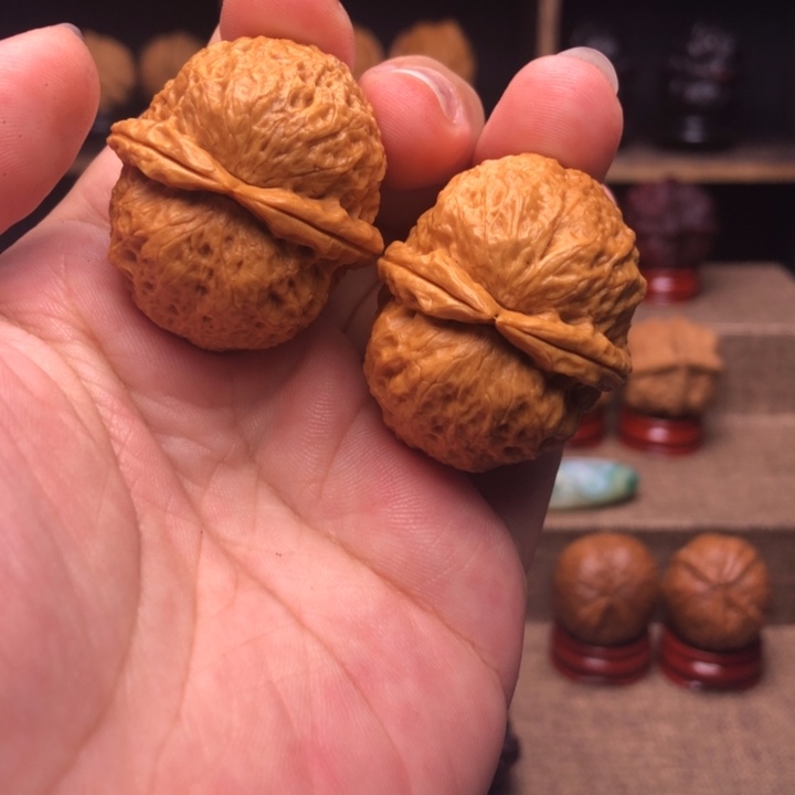 把件橄榄核8玉面鹦鹉36